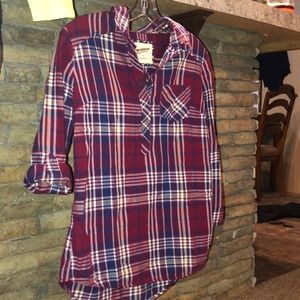 Arizona plaid button top size small